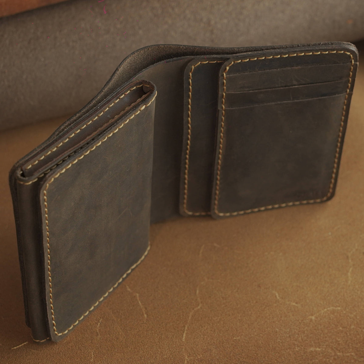 Vertical Waxed Cowhide Wallet