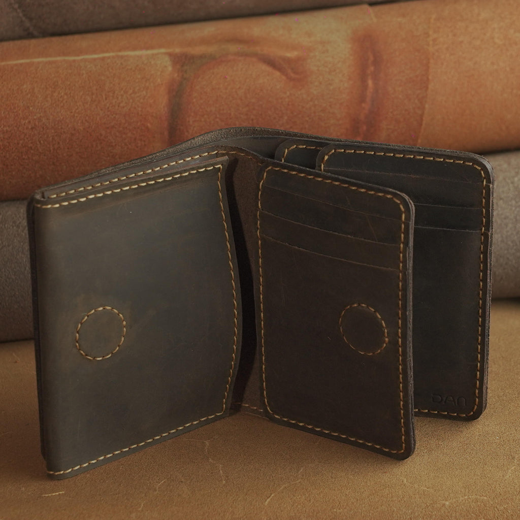 Vertical Waxed Cowhide Wallet