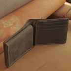 Leather Bifold Wallet with Magnetic Flap Card Pocket