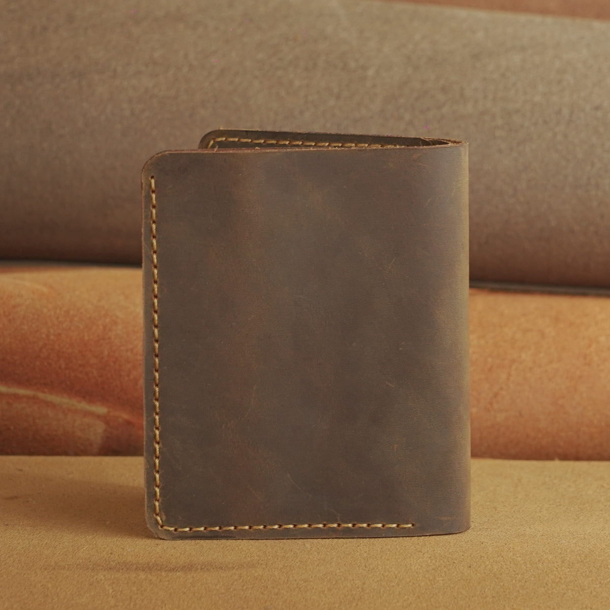 Compact Waxed Cowhide Wallet