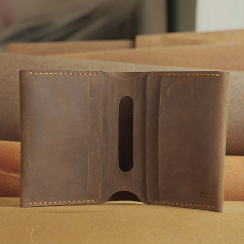 Compact Vertical Waxed Cowhide Wallet