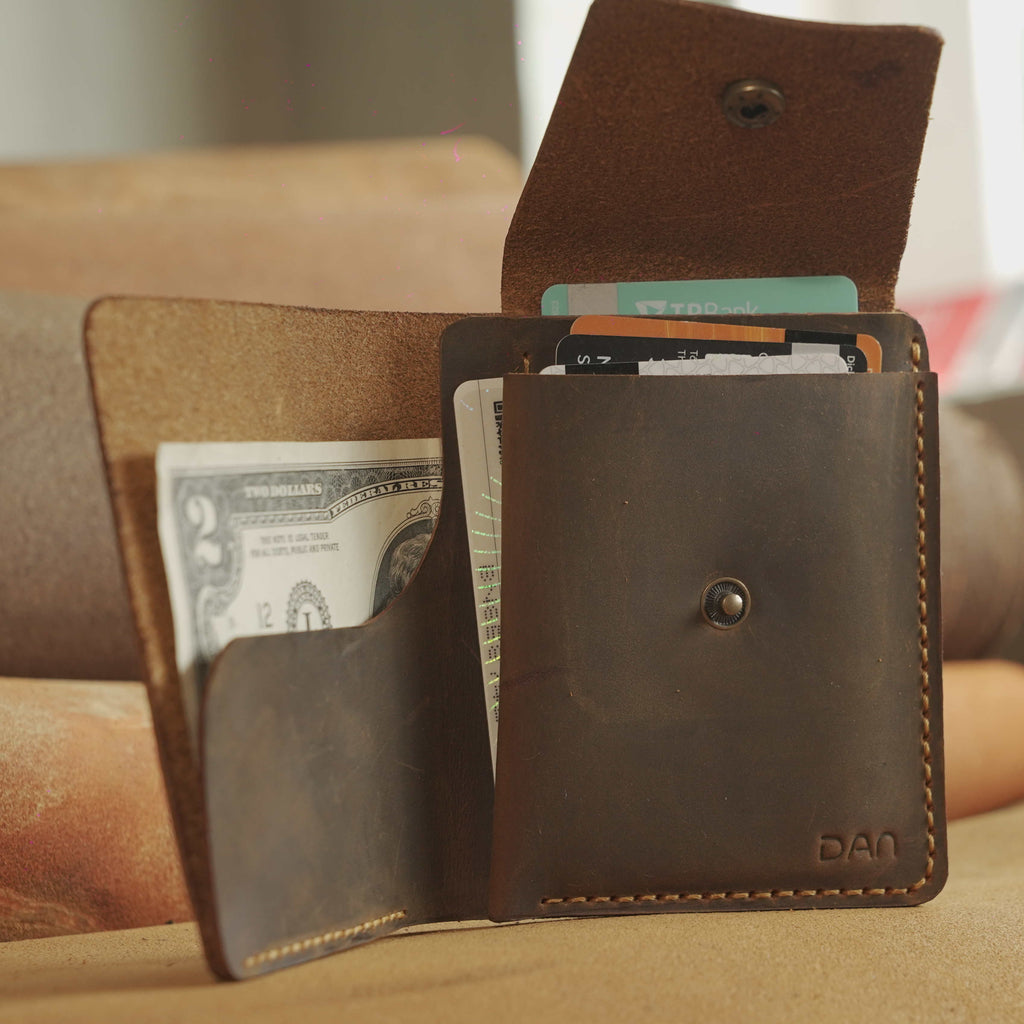 Minimalist Vertical Leather Wallet, Snap Card Pocket