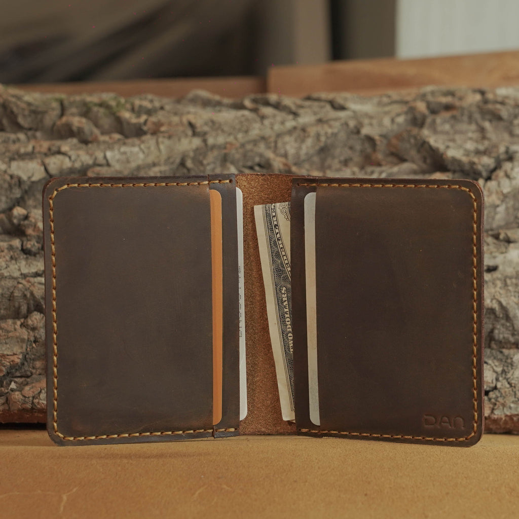 Minimalist Vertical Leather Wallet with Folded Cash Pocket