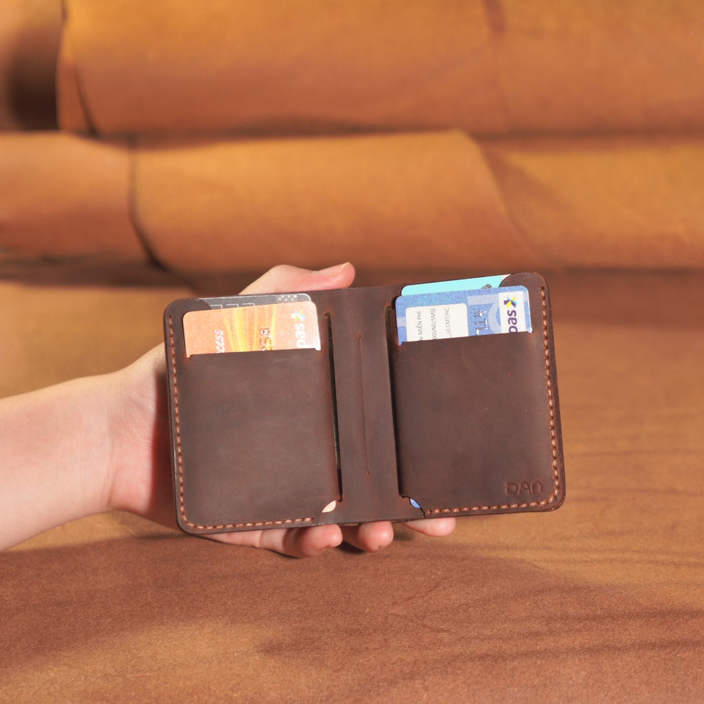 Cowhide Bifold Wallet with 6 Card Slots